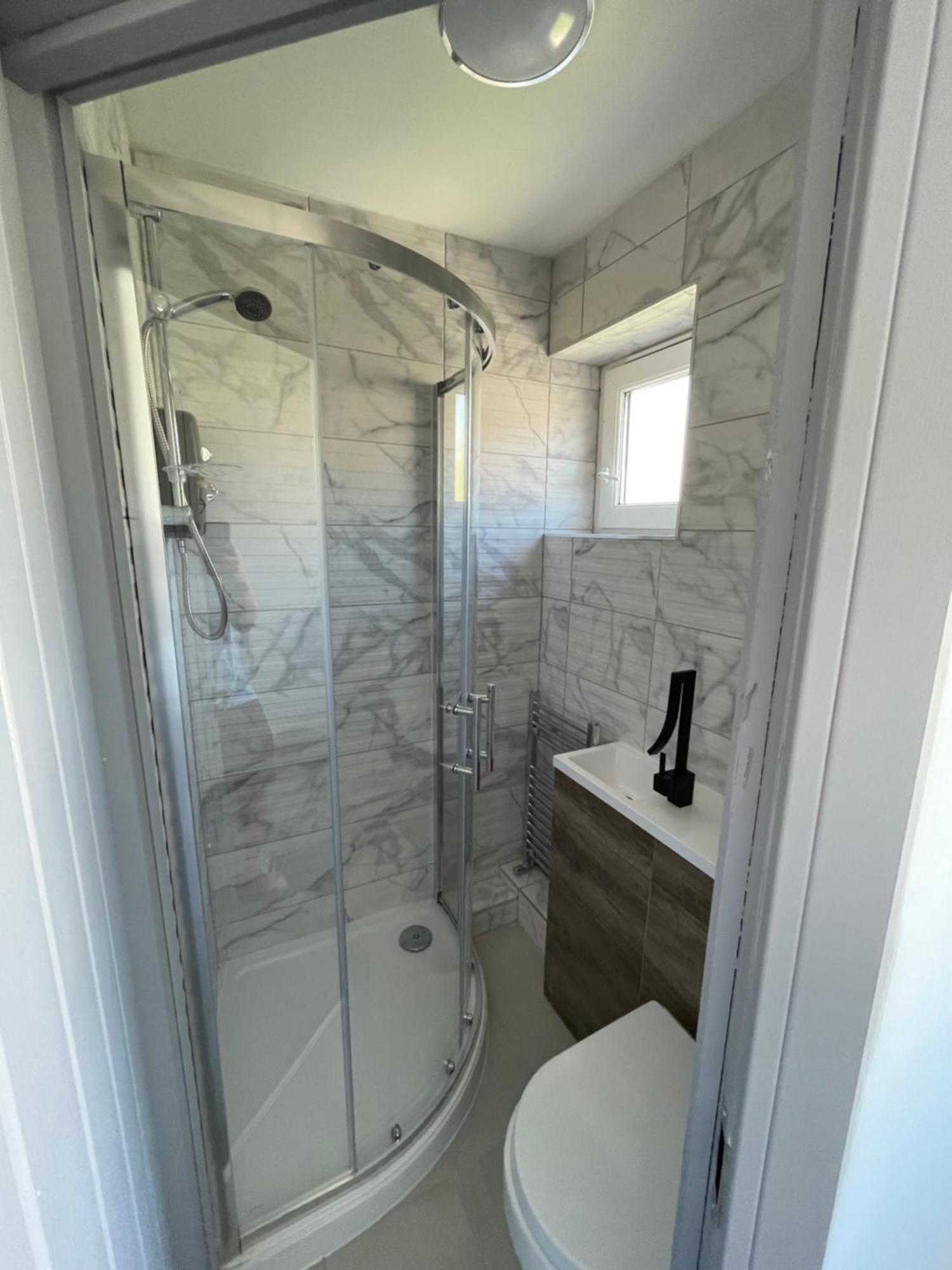 Room In Shared House Hackney London Bagian luar foto